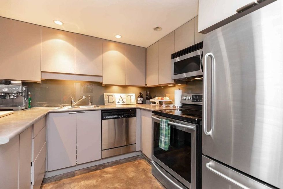 C4856661 13 1024x683