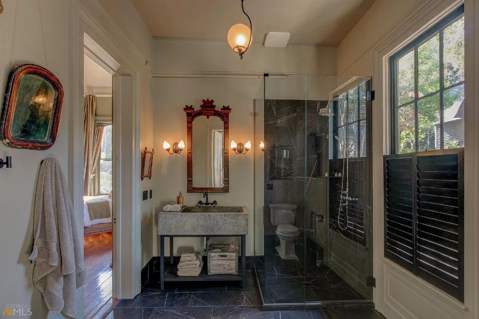 C4a5d172f5222b7bc4266d54835c50d3 uncropped scaled within 1536 1152