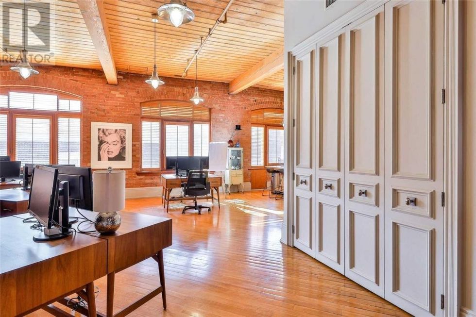 C5485939 30 1024x682