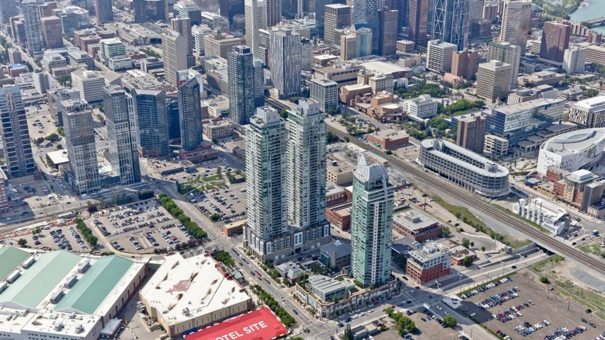 Calgary Stampede Park BMO Centre Hotel (1)