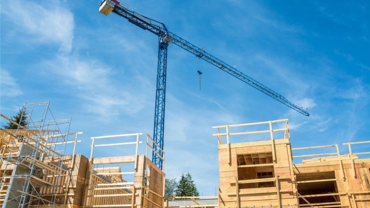 Canada huosing starts