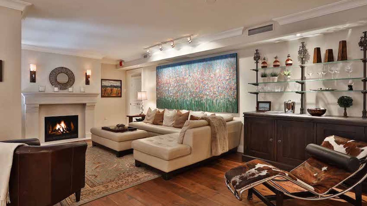 This Yorkville Condo is the Epitome of Class in the City's Core