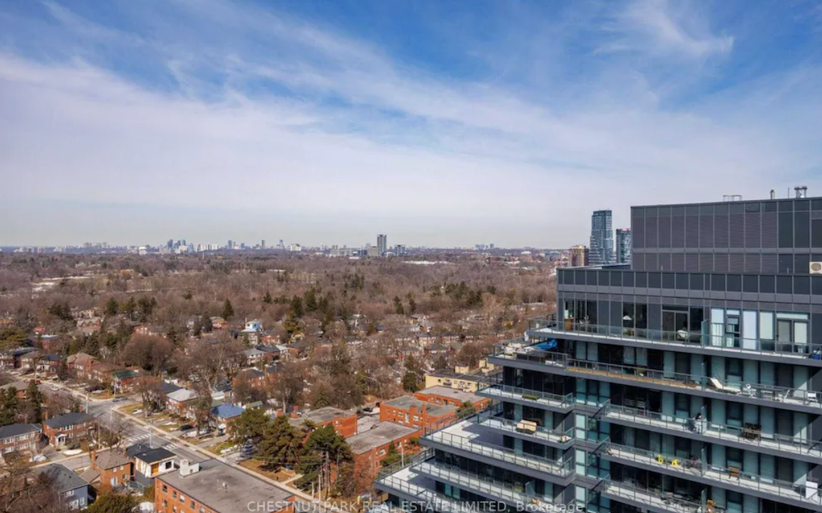 From Townhome To Sky-High Suite: These Stunning Leaside Listings Should Not Be Missed