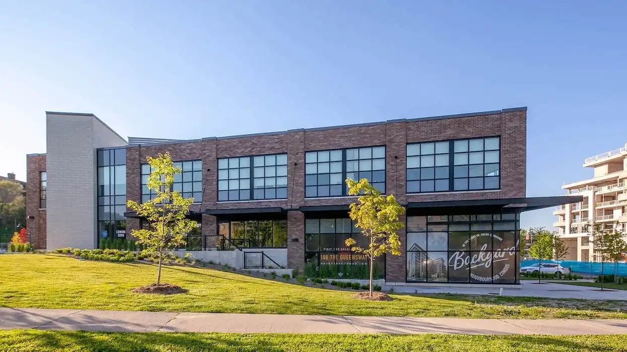 commercial property at 10 neighbourhood lane owned by Vandyk-Backyard Humberside