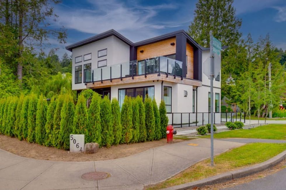 Cordova bay exterior