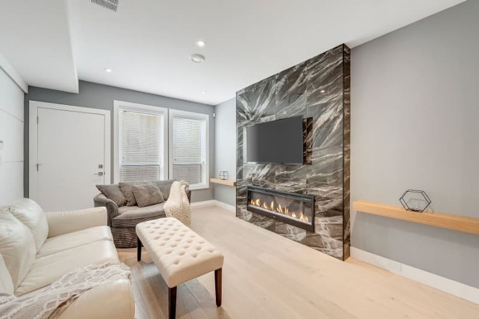 Cordova bay living room 1