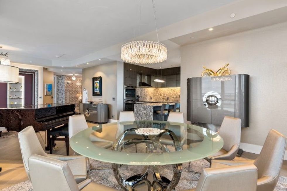 Edgewater dining 3 2