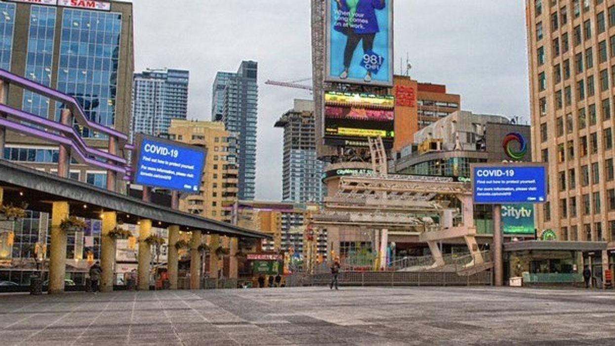 Empty yonge dundas square 2