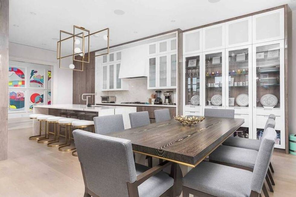 Excl2747812 210406100926398