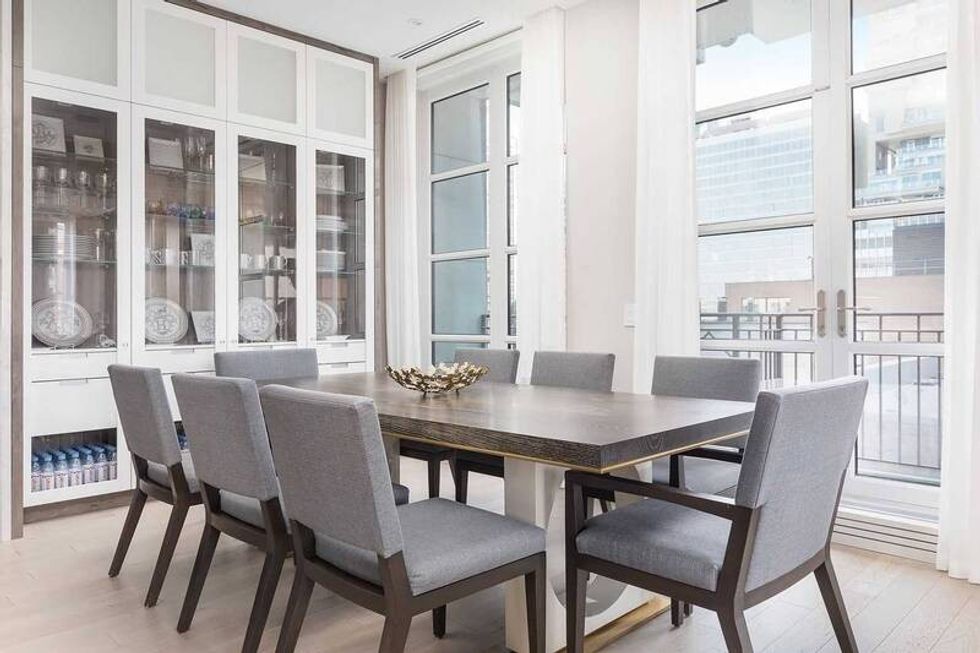 Excl2747812 210406100932888