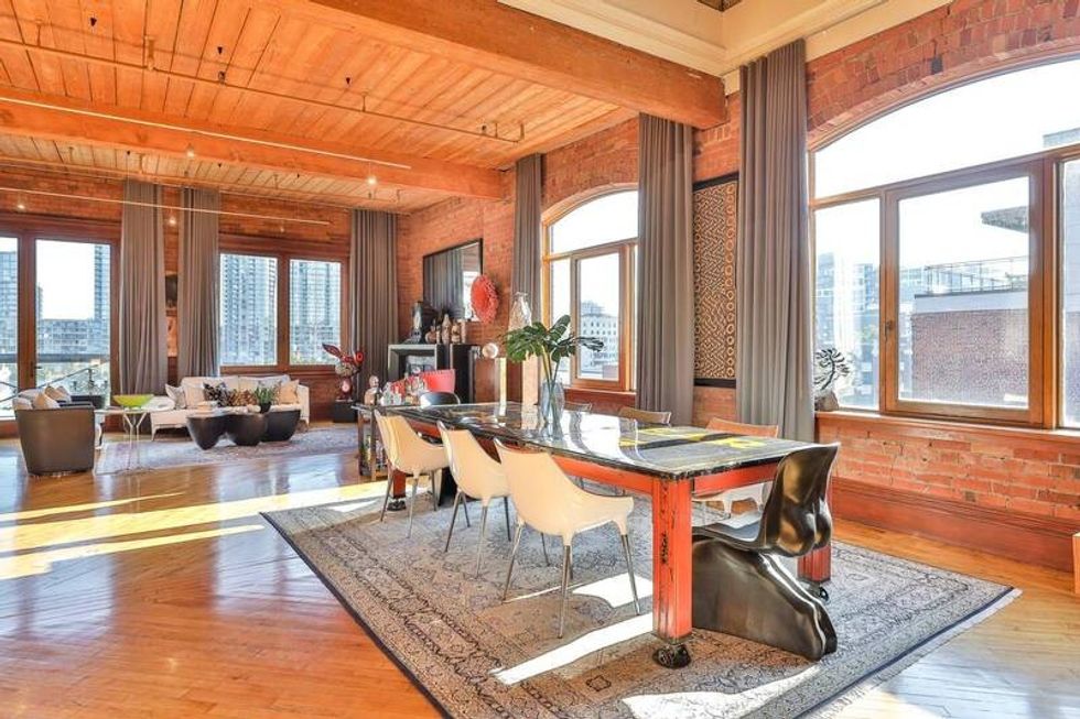 Excl2893000 210928031633191