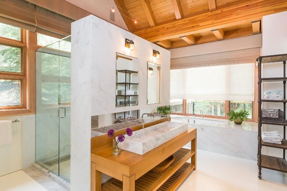 F6f4fc599a9f7b1ebd6481806e359fa4