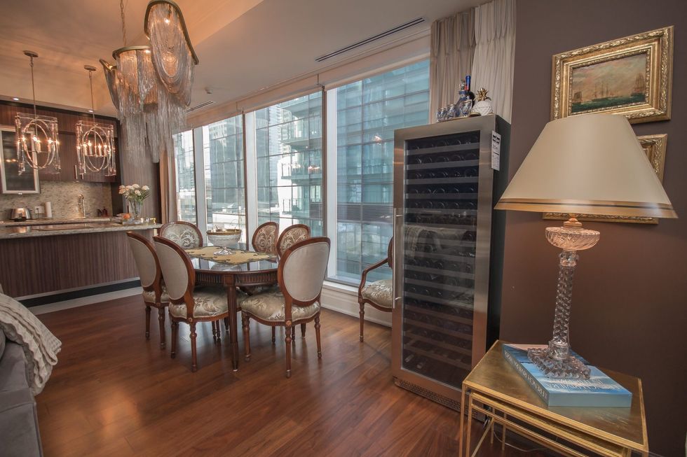 Four Seasons Yorkville Condo