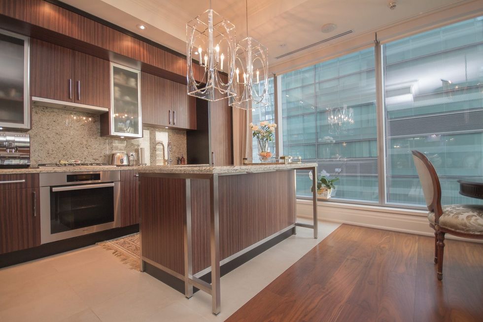 Four Seasons Yorkville Condo