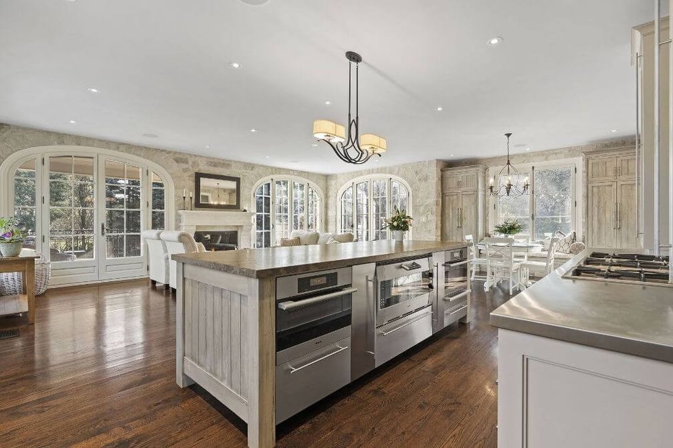 French country manor 10