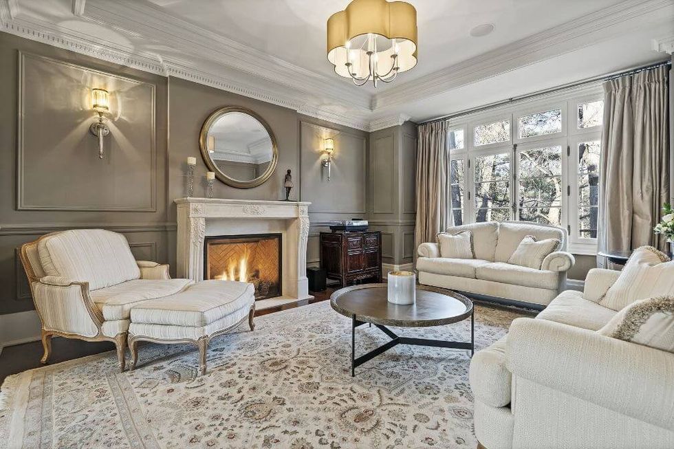 French country manor 19