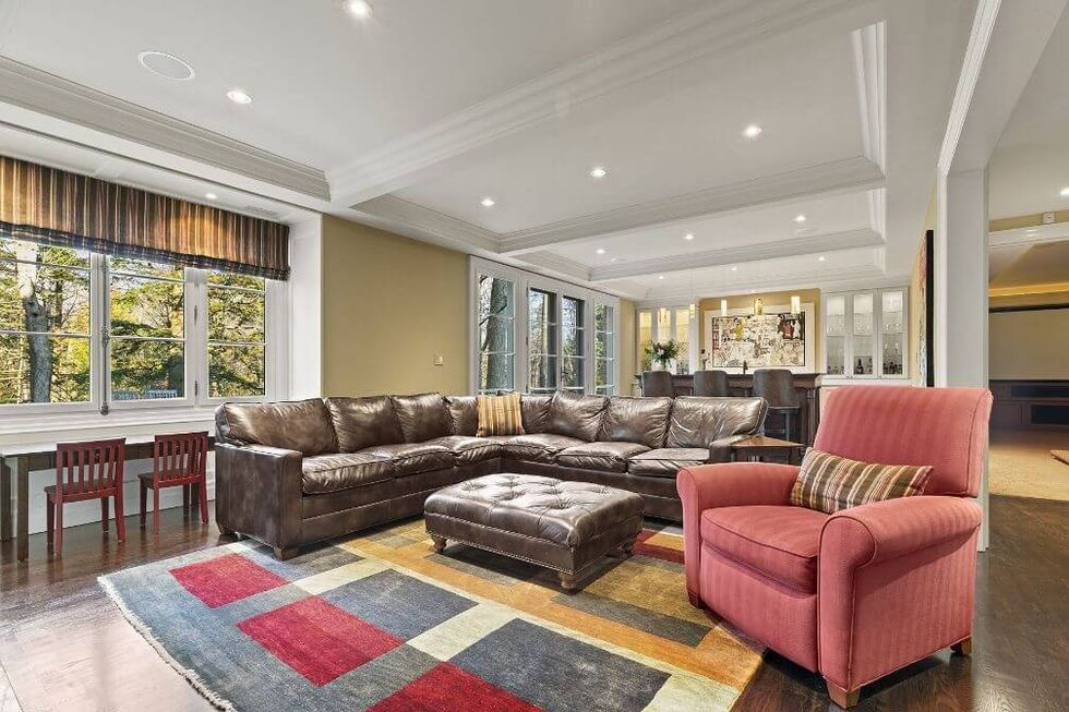 French country manor 25