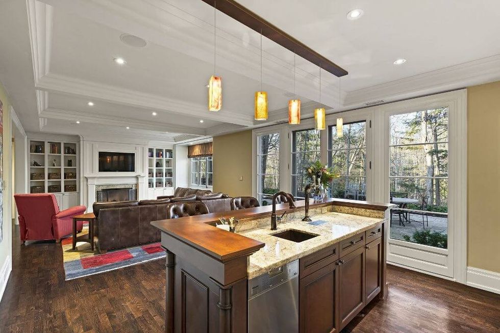 French country manor 27