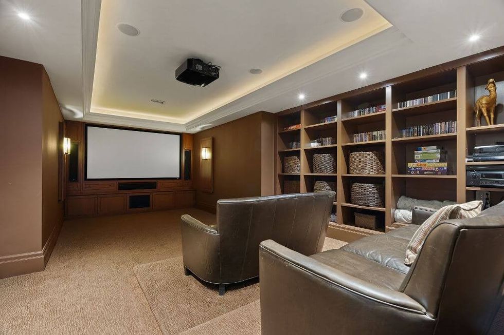 French country manor 29