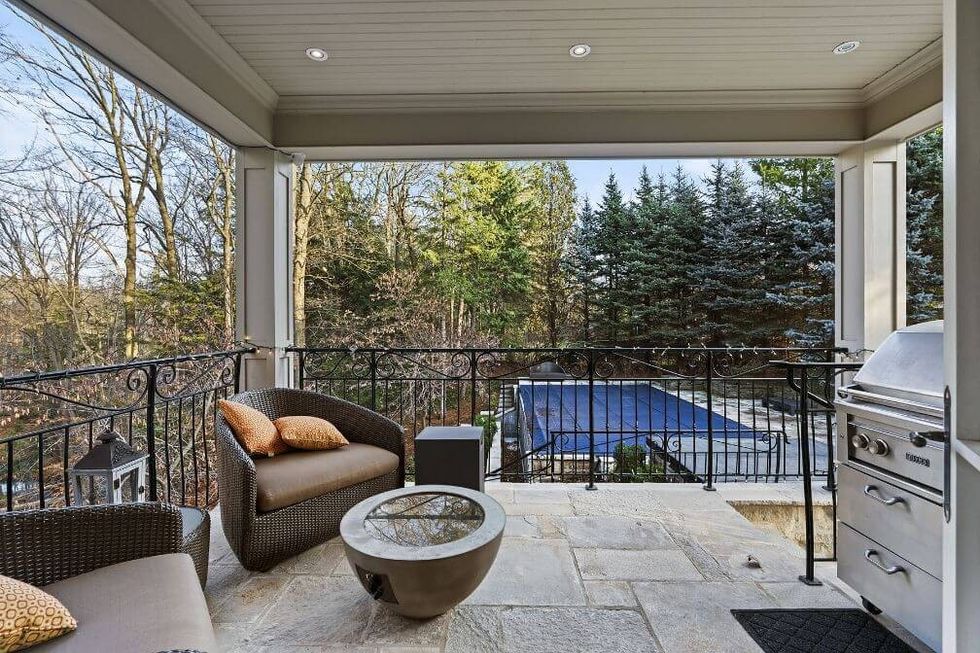 French country manor 33