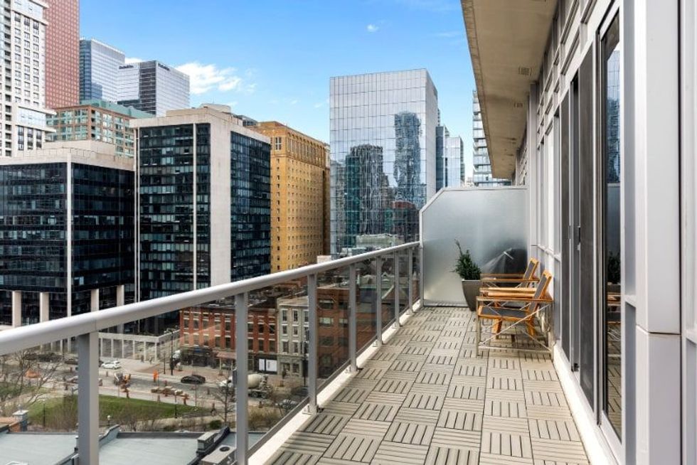 Front st balcony min