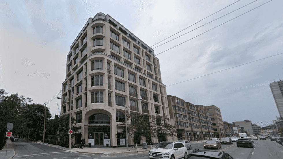 Google Maps image of 128 Hazelton Avenue condo in Yorkville from Mizrahi Developments.