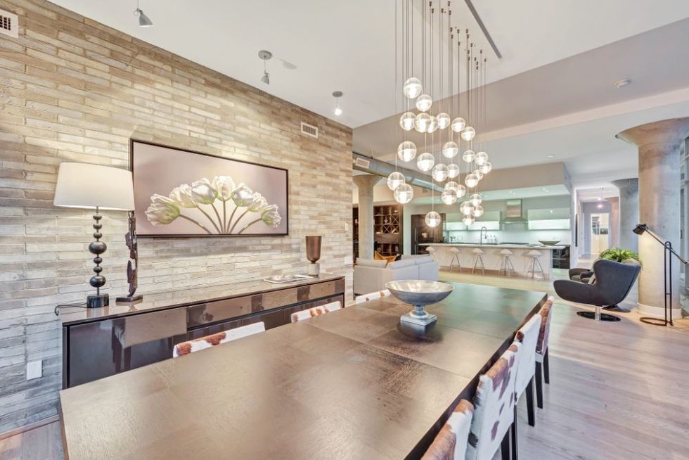 harvey specter's penthouse suits