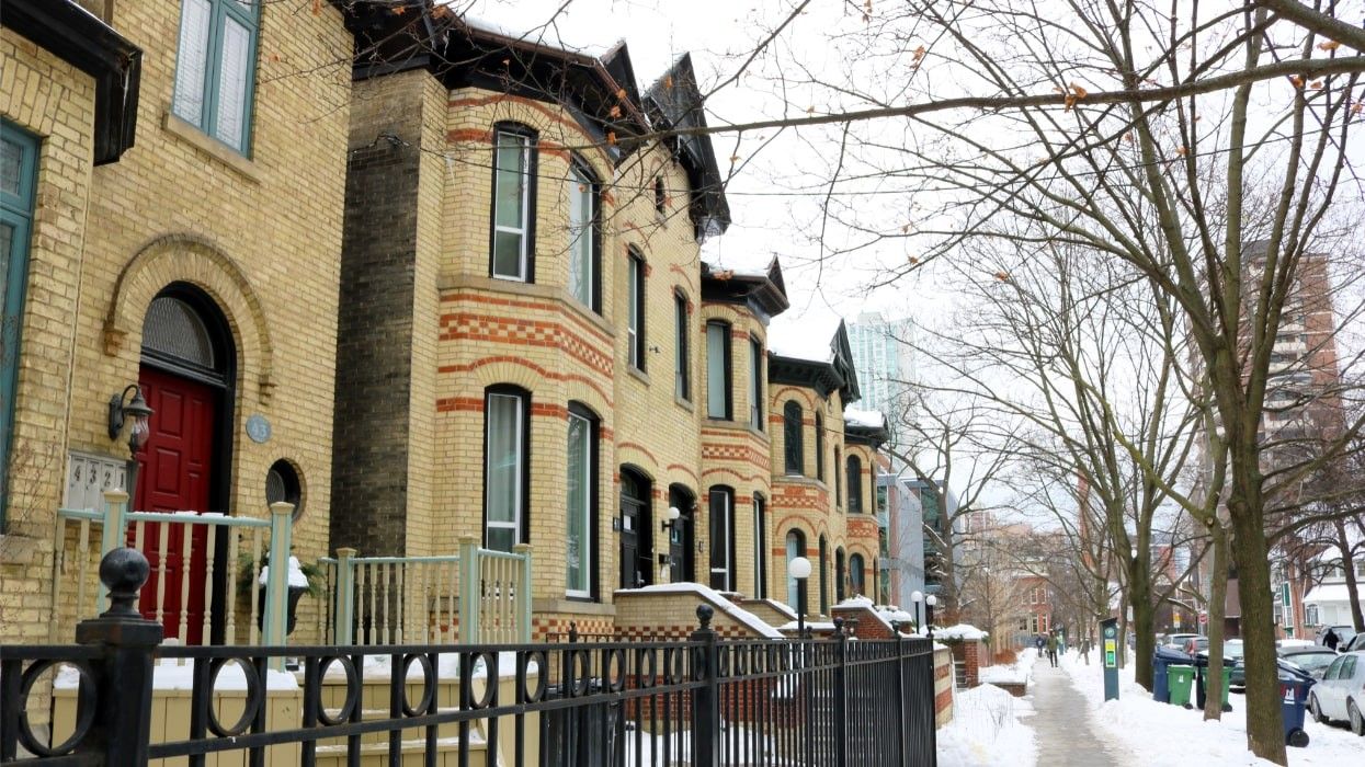 Houses in Toronto in the winter.