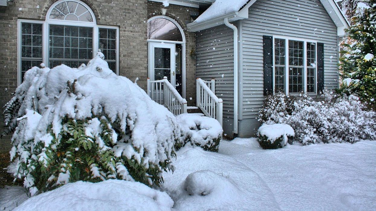 Skate Through Your Winter Move With These 9 Tips