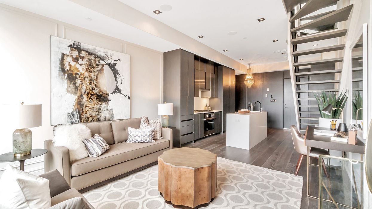 This Dovercourt Townhouse Has The Perfect Hostess Set-Up