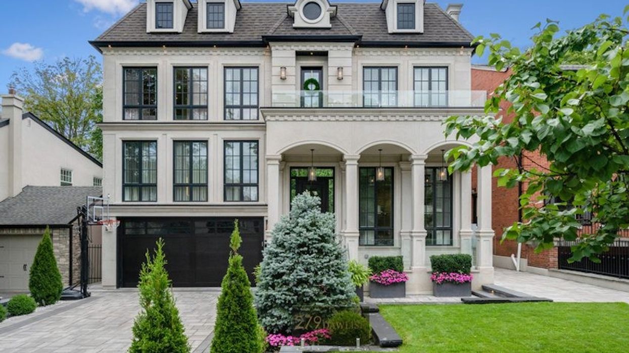 Gorgeous Lawrence Park Estate Exudes Glamour and Exclusivity