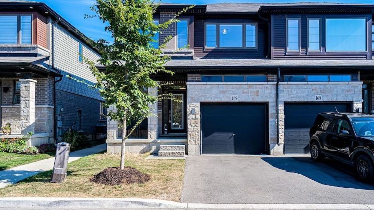 This Hamilton Home is Immaculate, Modern, and Move-In Ready