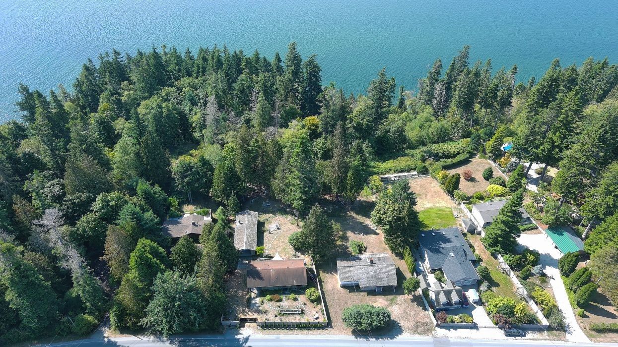 Renovated Home On Halfmoon Bay Hits Market For $1.7M