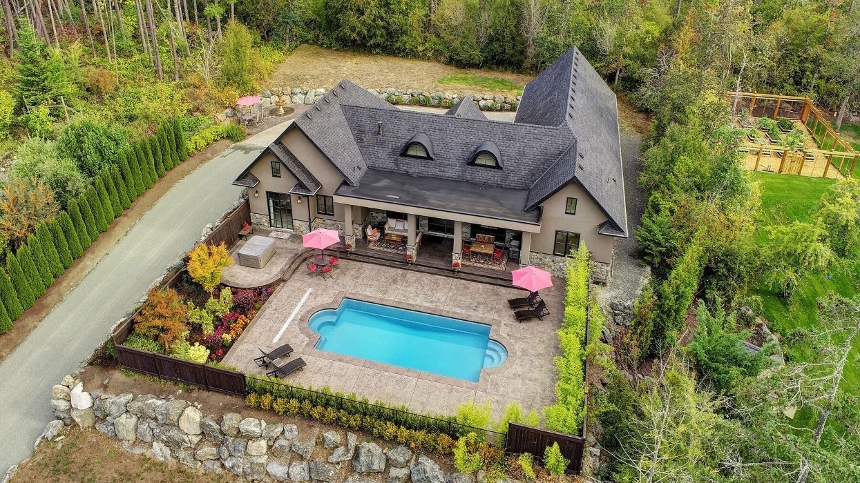 Luxurious Contemporary Estate In North Saanich Asks $3.9M