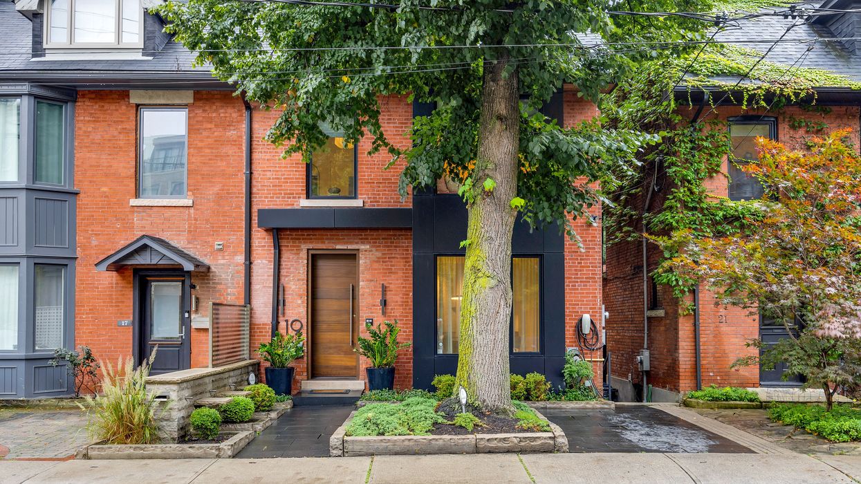 Contemporary Meets Classic At This Summerhill Family Home