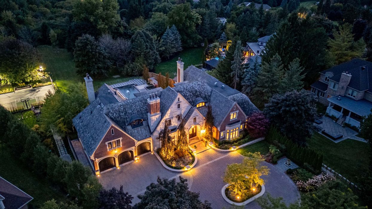 This Kleinburg Estate Invites You To Live In Ultimate Luxury