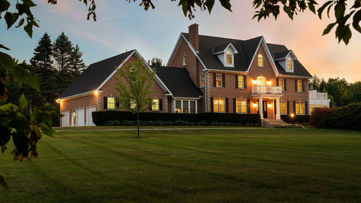 Sprawling Collingwood Estate Boasts Apple Orchards And A Squash Court