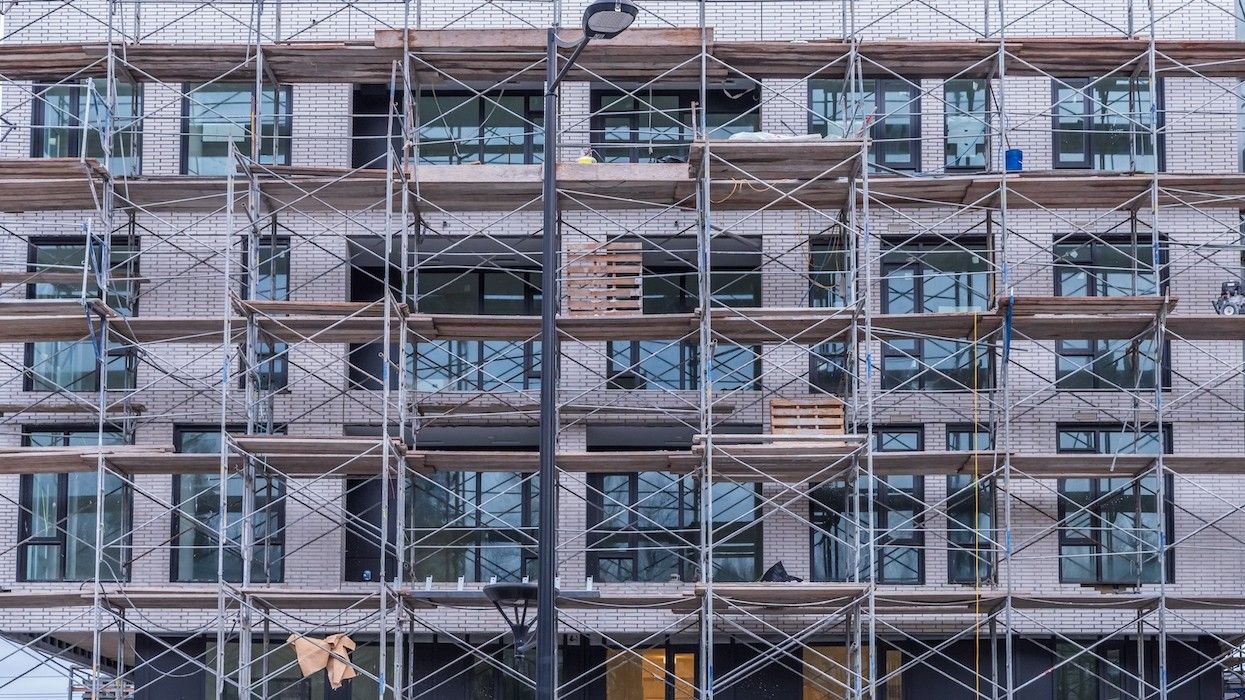 Housing Starts Slow In February, Tumbling 68% In Toronto And 48% In Vancouver