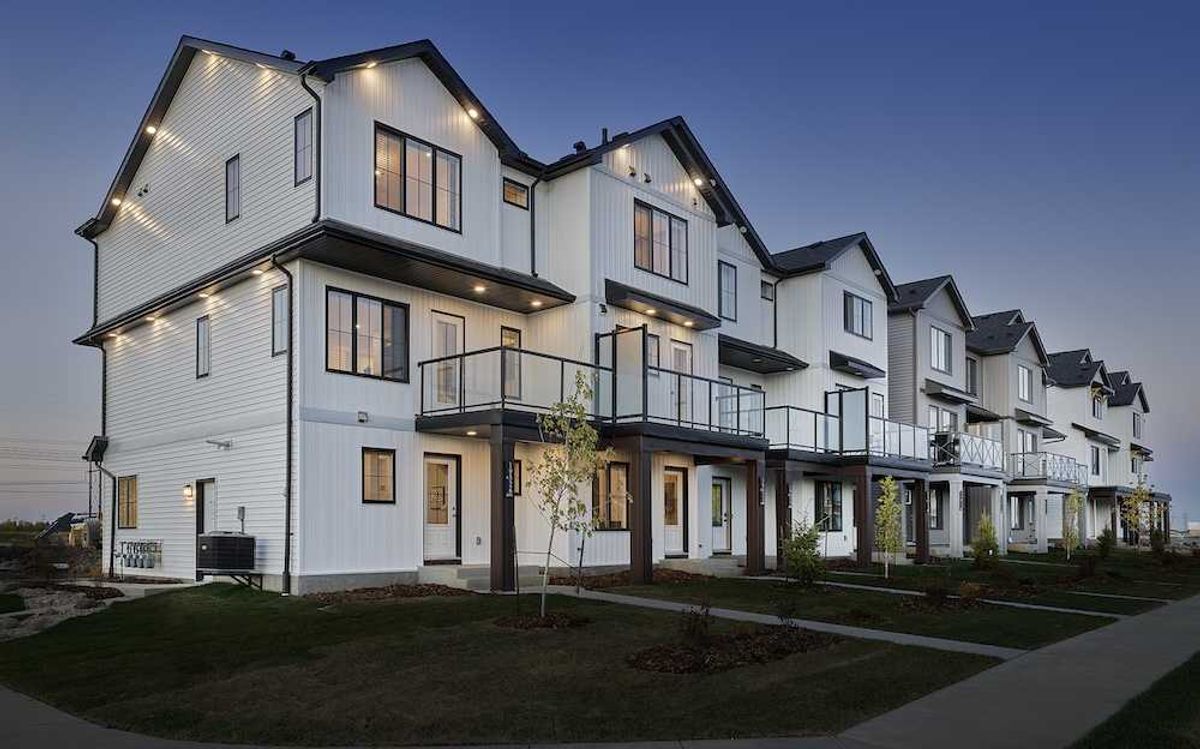 Upfield Capital, Arrowleaf Acquire 181-Unit Edmonton Townhome Community