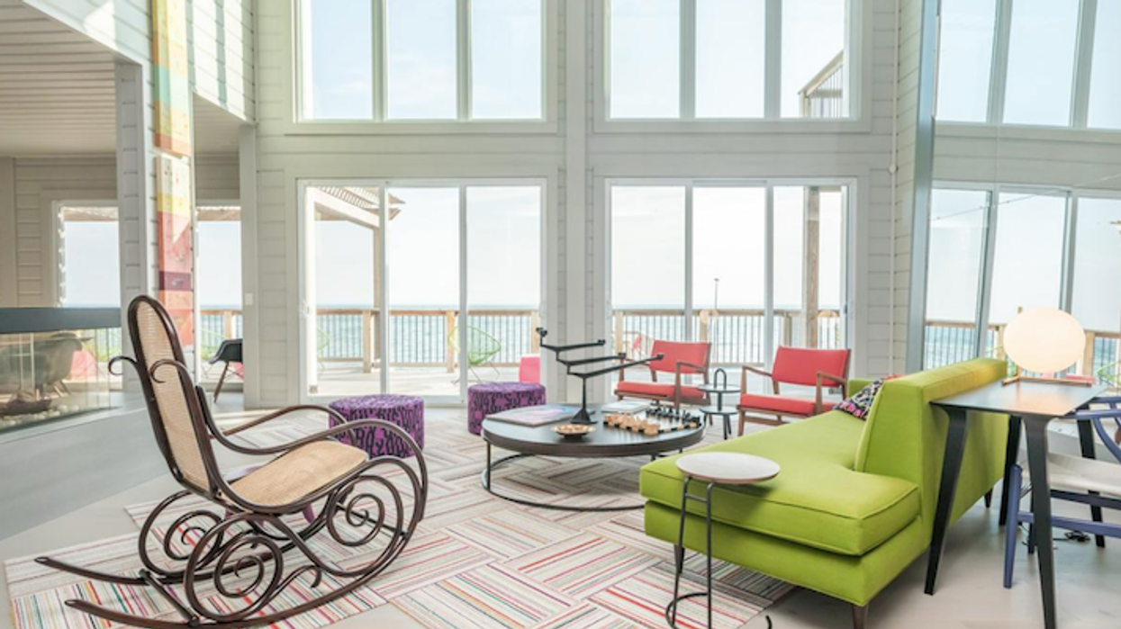 Rent: Your Chance to Channel Malibu in This Georgian Bay Beach House