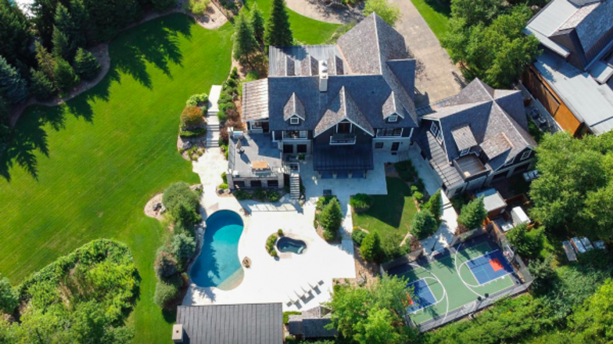 Listed: This Blue Mountain 'Chalet' is Packed with Perks