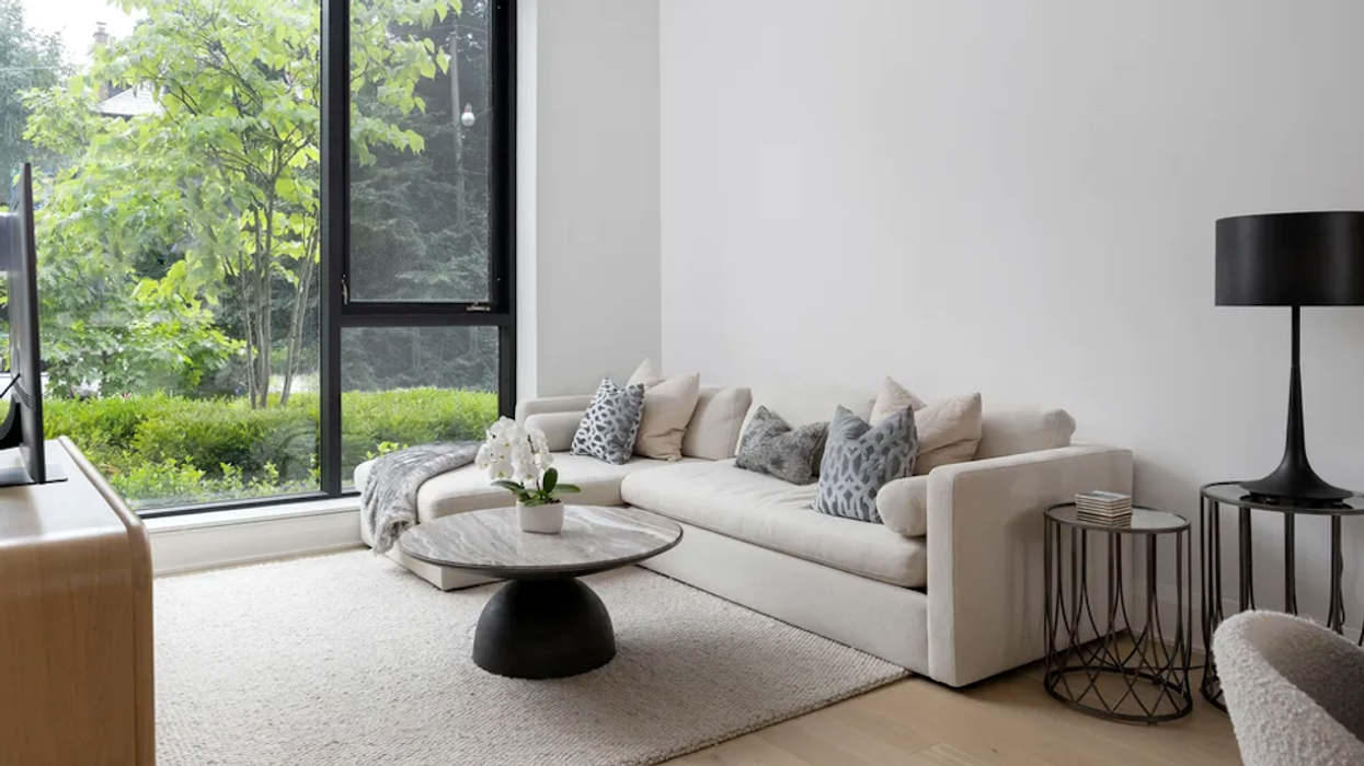 Newly Listed Townhome In Midtown Serves Laid-Back Luxury