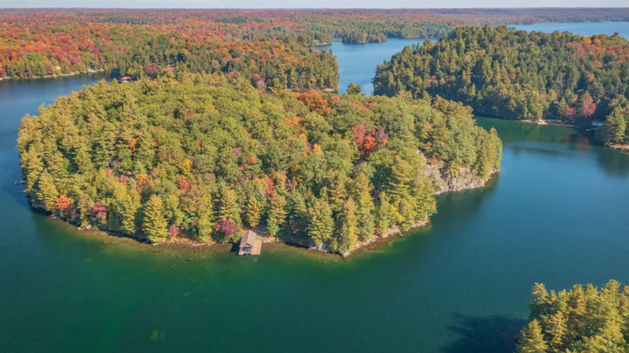Privacy And Beauty Abound At This Remote Roberts Island Paradise