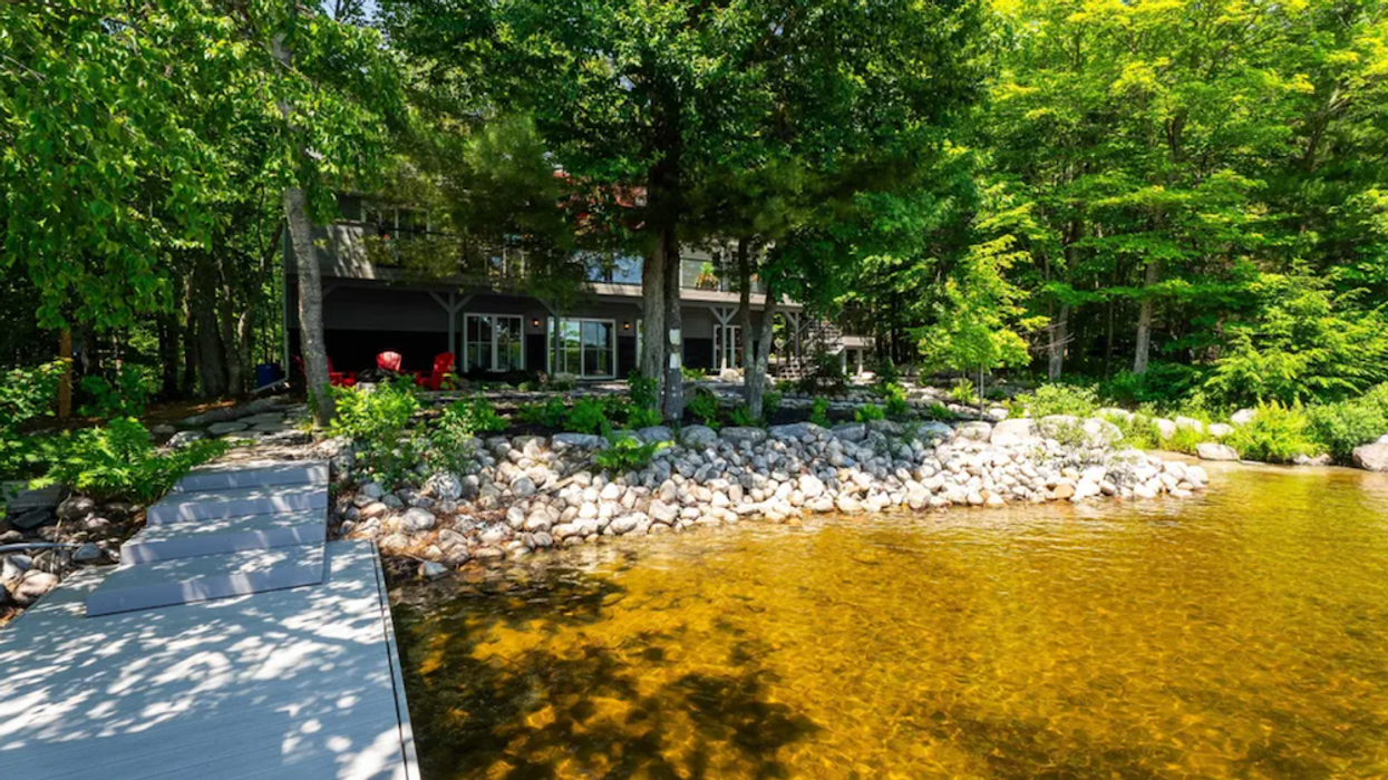 Striking Waterfront Four-Season Escape Hits Muskoka Market