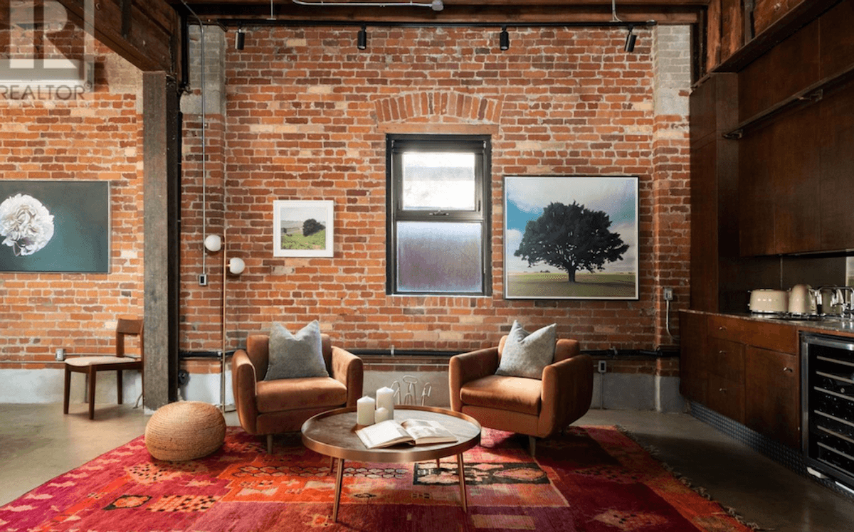 One Of Four: Converted Townhome Listed In Roncesvalles