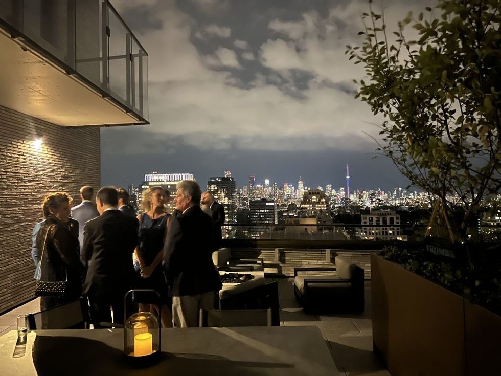 Image00032 min 1024x768