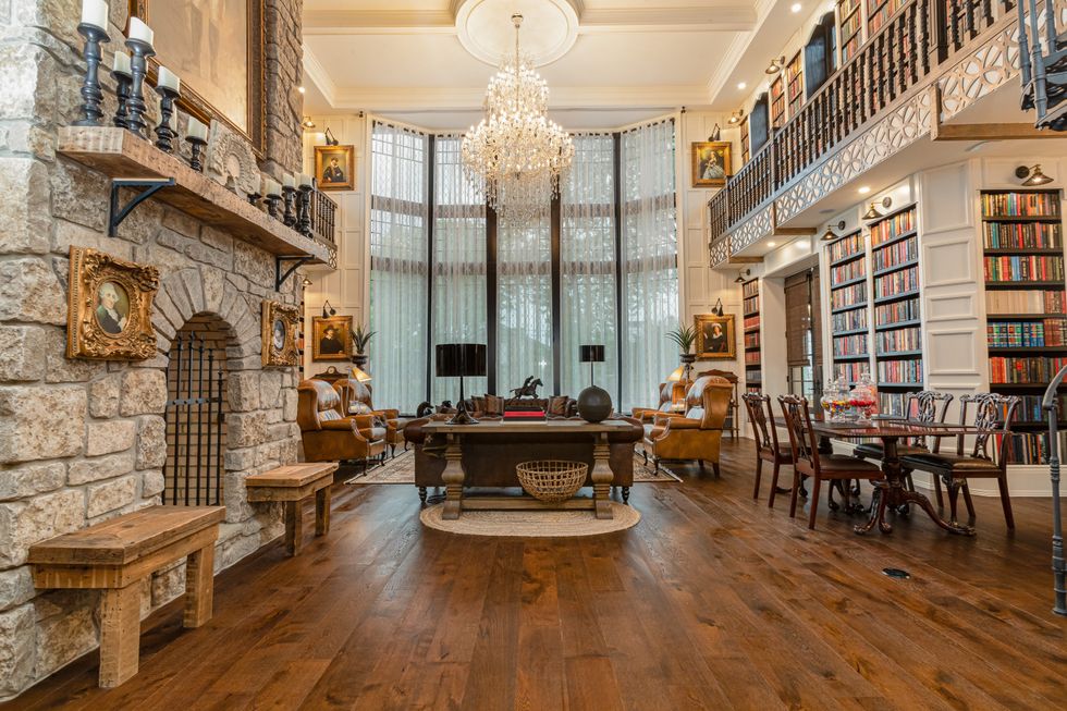 Kingston mansion 