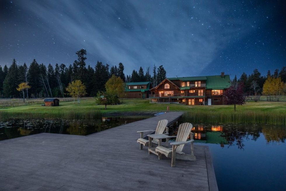 Lake house fall 1 1 1024x683