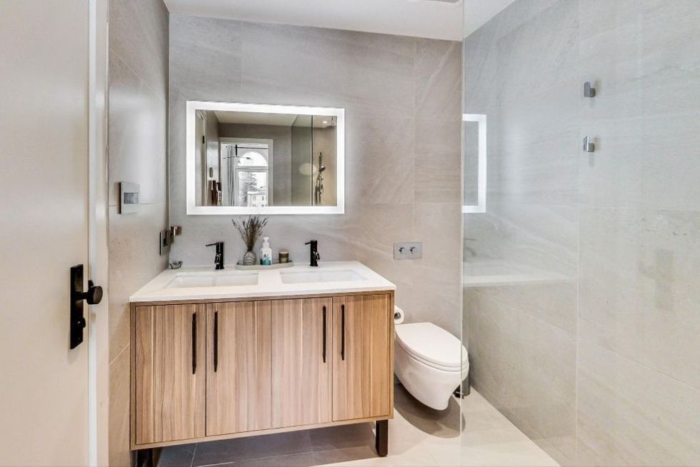 Leslieville home 20 1024x683