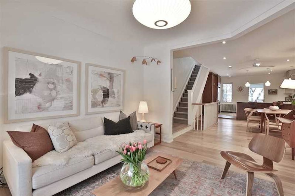 Living 80 fermanagh avenue toronto w5126020 5